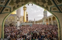 نماز عید سعید فطر در حرم امام علی (ع) در نجف اشرف (10)