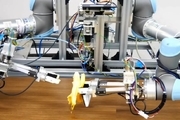 دانشمندان یک ربات برای پوست کندن موز ساختند 
