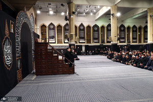 اولین شب عزاداری حضرت اباعبدالله الحسین (ع) در حسینیه امام خمینی