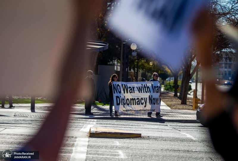 تظاهرات در محکومیت ترور حاج قاسم سلیمانی در شهرهای مختلف آمریکا