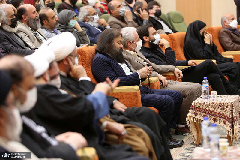 مراسم اختتامیه سومین جشنواره تئاتر و نمایشنامه نویسی روح الله