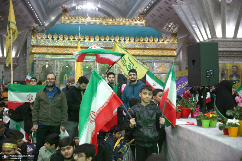 اجتماع باشکوه نوجوانان آرمانی لشکر قدس در حرم مطهر امام خمینی (س)