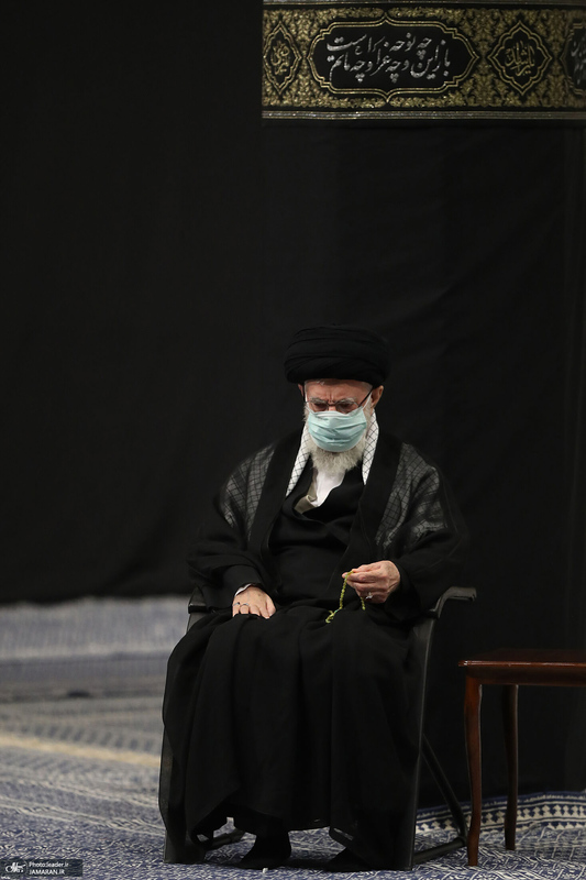 مراسم عزاداری شب شهادت امام سجاد (ع) در حسینیه امام خمینی