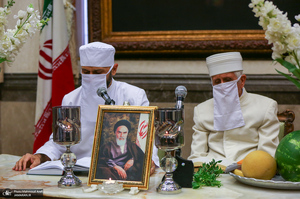 مراسم بزرگداشت امام خمینی (س) در آدریان زرتشتیان