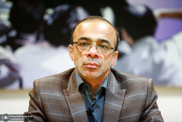 کودتا یا همکاری؟ هایزر و دگردیسی انقلاب ایران