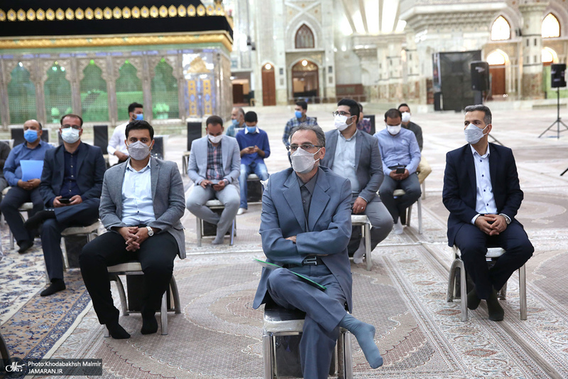 تجدید میثاق سرپرست و کارکنان موسسه تنظیم و نشر آثار امام خمینی(س) با آرمان های بنیانگذار جمهوری اسلامی