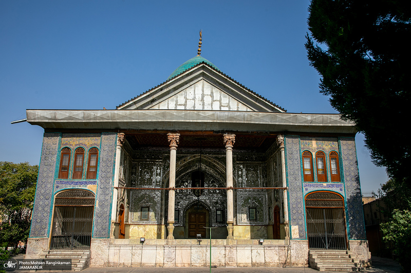 سر قبر آقا؛ گنبدی فیروزه ای در دل تهران قدیم