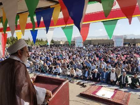 امام جمعه ساوجبلاغ :خودسری وحرمت شکنی جرم است