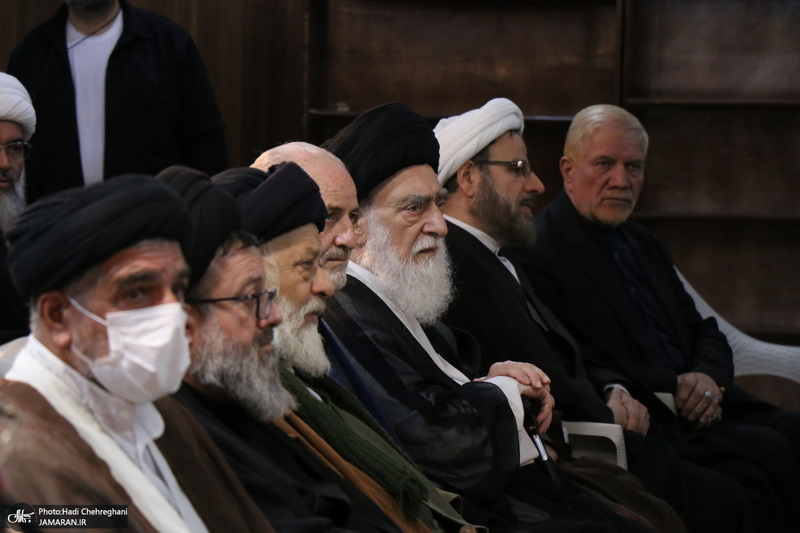 «مفتاح الهدایه فی شرح تحریر الوسیله» - 1