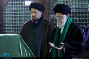 حضور رهبر معظم انقلاب در مرقد مطهر امام راحل و گلزار شهدای بهشت زهرا(س)
