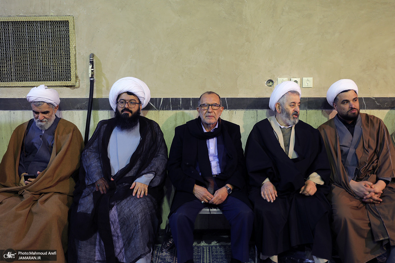 مراسم بزرگداشت آیت الله موسوی بجنوردی (ره) در حسینیه جماران - 1