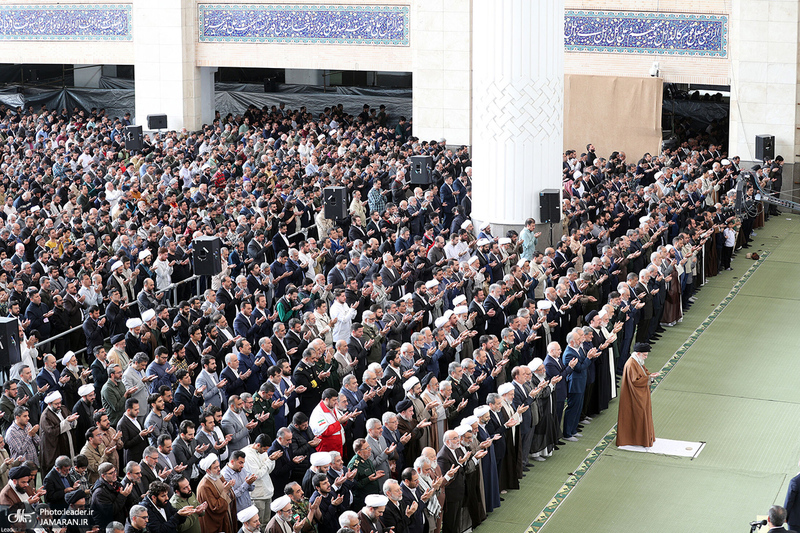 اقامه نماز عید سعید فطر به امامت رهبر معظم انقلاب