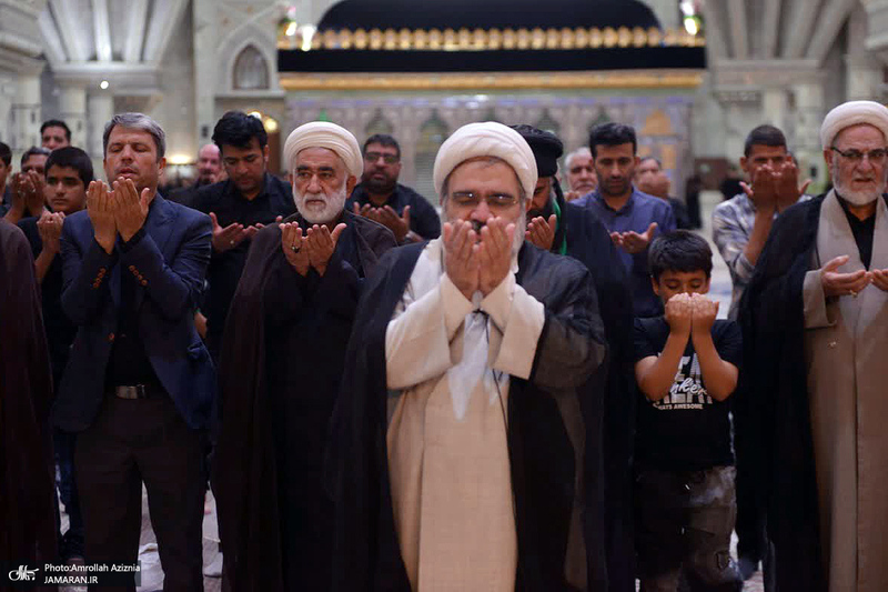 مراسم عزاداری شب عاشورای حسینی (ع) در حرم امام خمینی (س)