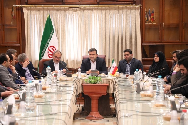 یاد و راه شهدا باید محور فعالیت جهادی مدیران قرار بگیرد