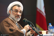 خسروپناه: همه علما درباره وجوب آیات حجاب در قرآن کریم اتفاق نظر دارند