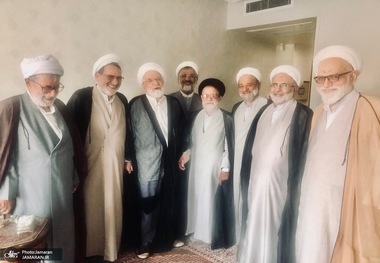 دیدار اعضای شورای مرکزی مجمع مدرسین و محققین حوزه علمیه قم با مهدی کروبی