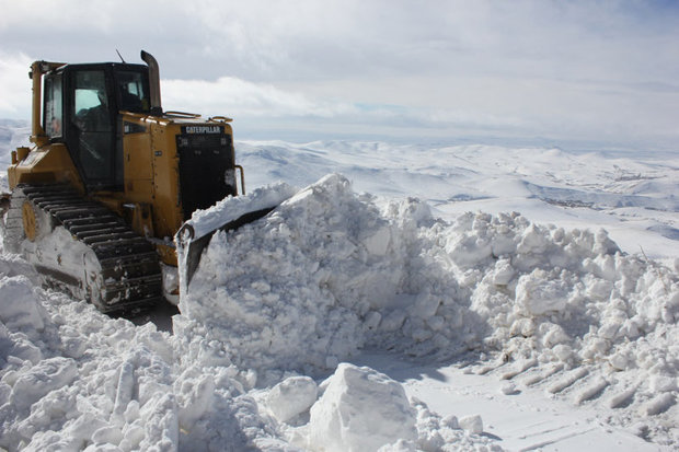 راه 26 روستای مسدود در آذربایجان غربی بازگشایی شد