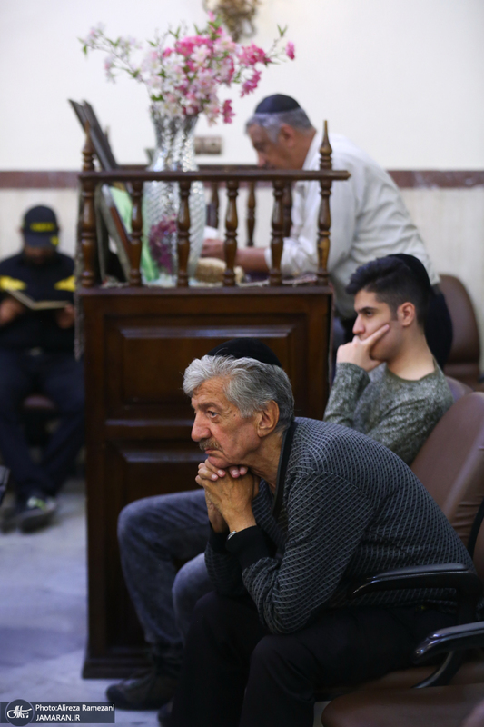 مراسم بزرگداشت حضرت امام خمینی (س) در کنیسه یوسف آباد