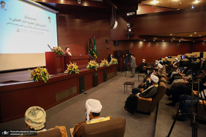 دیدار مهمانان سی و پنجمین کنفرانس وحدت اسلامی با سید حسن خمینی