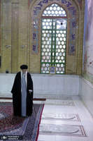 حضور رهبر معظم انقلاب در مرقد مطهر امام خمینی(س) و گلزار شهیدان