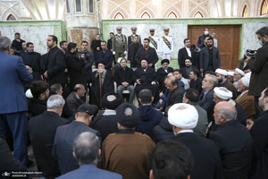 مراسم تشییع و خاکسپاری آیت الله موسوی بجنوردی (ره) -3