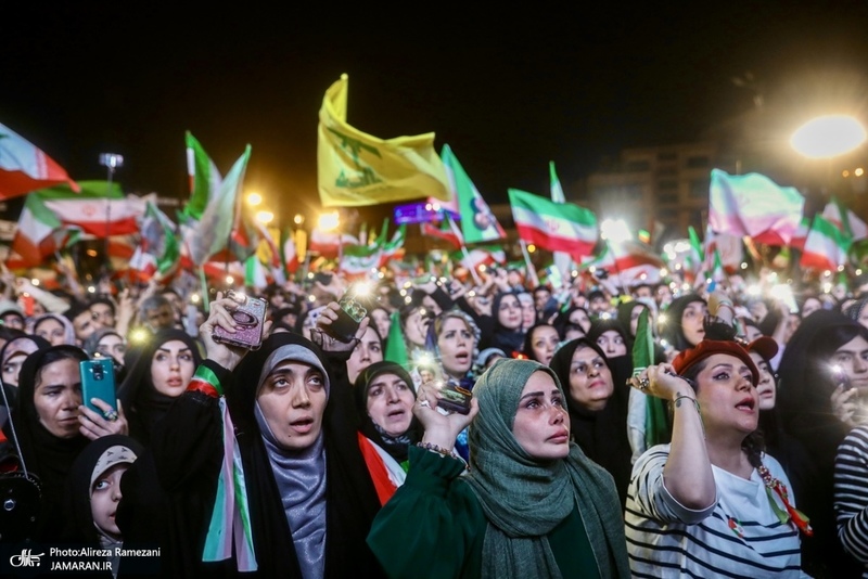 هشتادمین اجتماع پر شور مردم در میادین تهران