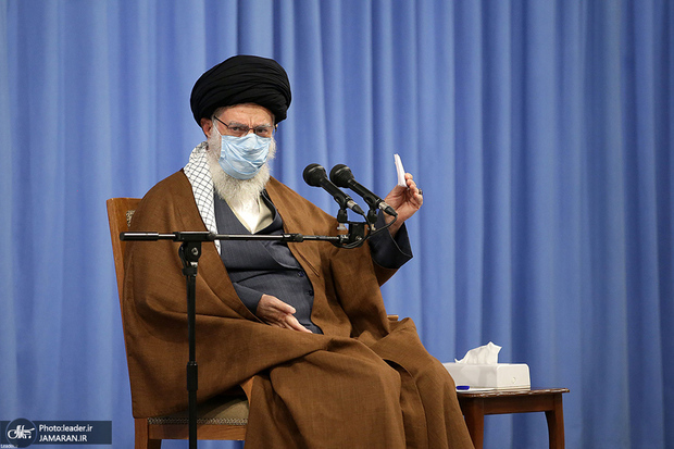 رهبر معظم انقلاب: مشکل اقتصاد کشور نداشتن راهکار نیست؛ نیازمند همت، شجاعت و اهتمام جدی و پیگیری هستیم/ به بیگانگان نمی‌توان اطمینان کرد و به امید گشایش آنها بود