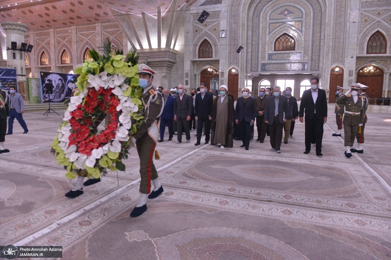 تجدید میثاق وزارتخانه ها، اصناف، نهادها و سازمان ها با آرمان های امام خمینی(س) - 4