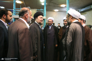 آیین رونمایی از نسخه جدید نرم افزار مجموعه آثار امام خمینی(ره) در حسینیه جماران