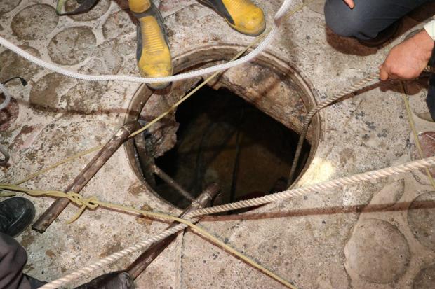 نجات زن 42 ساله از عمق چاه 10متری در کرج