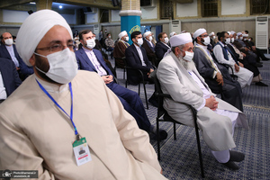 دیدار مسئولان نظام و میهمانان کنفرانس وحدت اسلامى‌ با رهبر معظم انقلاب