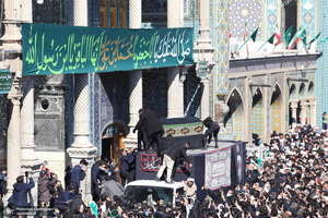 مراسم تشییع آیت الله العظمی صافی گلپایگانی (ره) در قم - 2