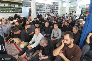 عزاداری اربعین حسینی در دفتر آیت الله العظمی صانعی (ره)