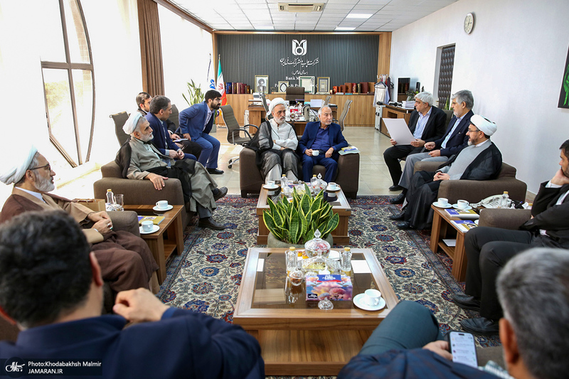 بازدید رئیس موسسه تنظیم و نشر آثار امام خمینی(س) از شرکت چاپ و نشر بانک ملی