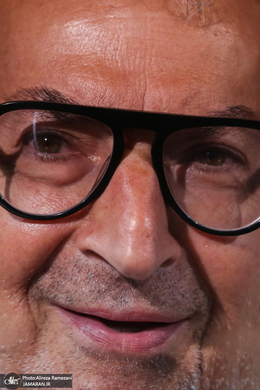 مراسم رونمایی کتاب در معیت پرزیدنت