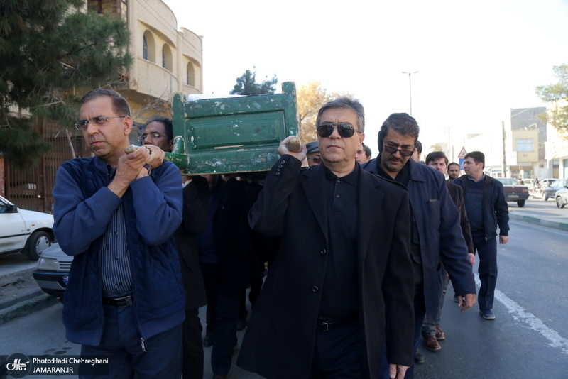 مراسم تشییع و خاکسپاری همشیره مرحوم آیت الله شهاب الدین اشراقی