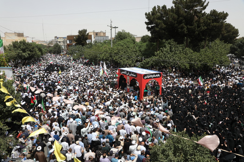 جمعه خشم و نصر و تشییع پنج شهید حمله رژیم صهیونیستی در قم