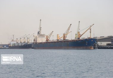 صادرات فرآورده نفتی از بندرشهیدرجایی ۳۰ درصد افزایش یافت