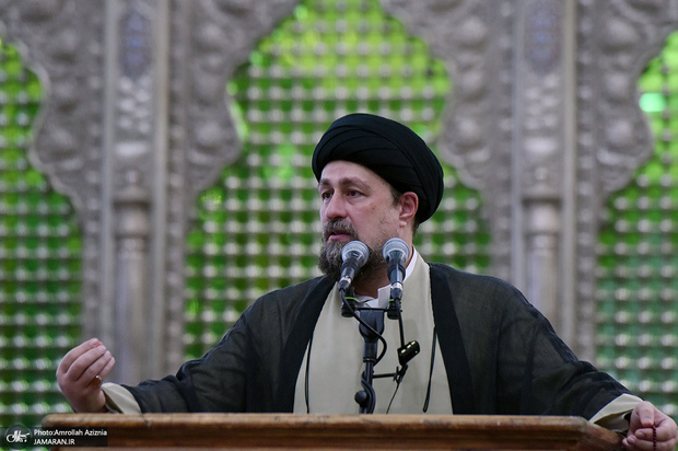 سید حسن خمینی: اخباری که از غزه می‌شنویم دل همه‌ ما را خون کرده است؛ اگر همه‌ گرد هم بودیم، وضع ما این بود؟!