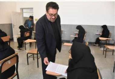 تابش از آزمون جامع سنجش دانش آموزی اردکان بازدید کرد