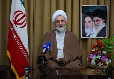 حمایت دشمن از عرفان های نوظهور برای انحراف جامعه مهدوی است