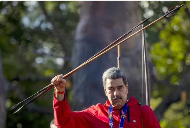 مادورو، ماریا ماچادو برنده صلح نوبل را « زن جادوگر شیطانی» توصیف کرد