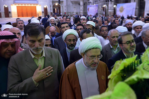 تجدید میثاق مهمانان سی و سومین کنفرانس وحدت اسلامی با آرمان‌های امام خمینی(س)