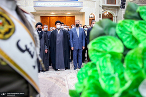 تجدید میثاق وزیر و معاونین وزارت امور خارجه با آرمان های امام خمینی (س)