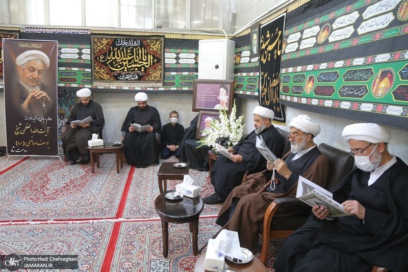 حضور مراجع و علما در بیت آیت الله العظمی صانعی(ره)-2