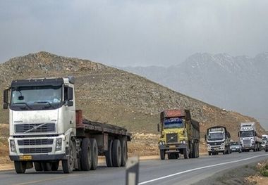 دفترچه رانندگان حمل و نقل عمومی کرمانشاه تا ۱۵ اردیبهشت ۹۹ تمدید شد