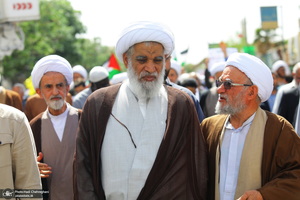 راهپیمایی نمازگزاران قمی در محکومیت جنایات رژیم صهیونیستی