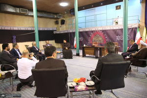 دیدار مدیرعامل بانک ملی ایران ابوالفضل نجارزاده و اعضای هیئت عامل با سید حسن خمینی