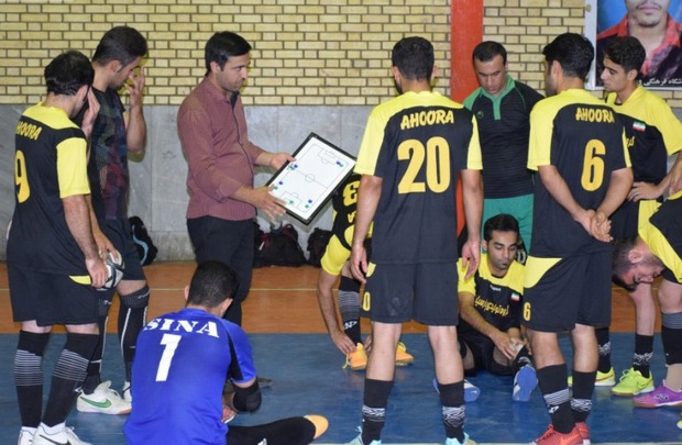 10 درصد امکانات دیگر تیم های لیگ برتری را نداریم