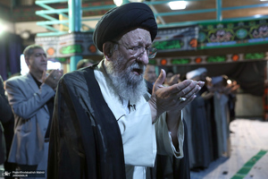 مراسم بزرگداشت همسر آیت الله موسوی بجنوردی (ره) در حسینیه شماره یک جماران-1